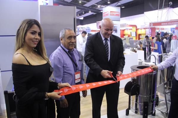 Ministro de Comercio Exterior inaugura Gastromaq Perú 2017