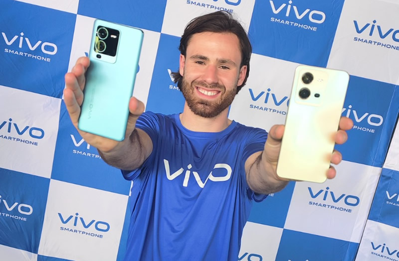 Ben Brereton confesó que es lo que más le gusta de su celular V25 Pro de vivo Smartphone