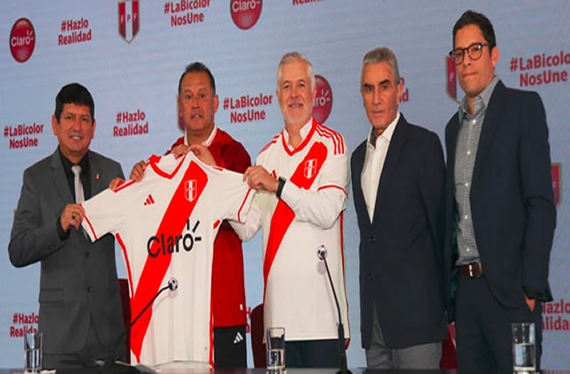 Claro es el nuevo auspiciador de las selecciones peruanas de fútbol