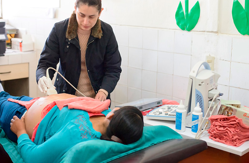 Conectividad y tecnología para reducir las brechas en el sector salud