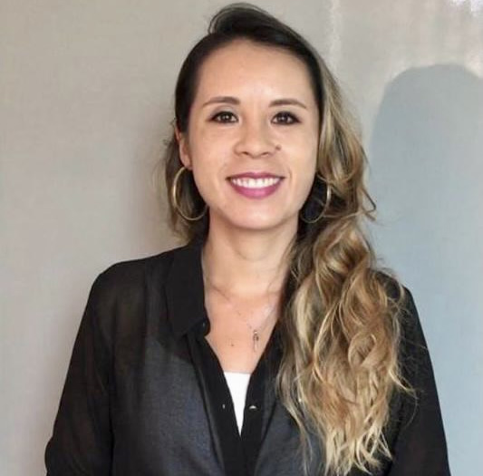 Día Internacional de la Mujer, destaca déficit en el área Tech como oportunidad para la participación femenina en América Latina.