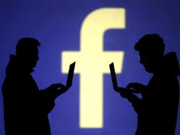 Facebook reconoce escuchar tus audios de Facebook Messenger