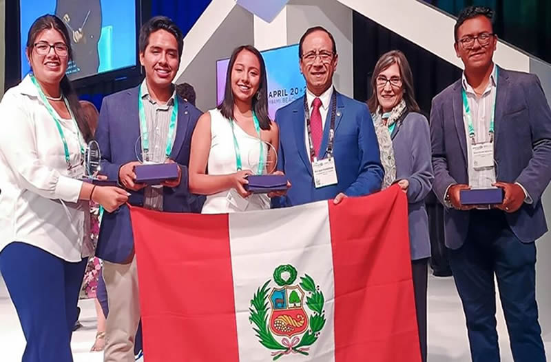 La universidad peruana Cayetano Heredia gana concurso social Impact Challenge en Miami