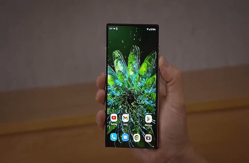 Motorola presenta su móvil enrollable, iniciando la era de los smartphones del futuro