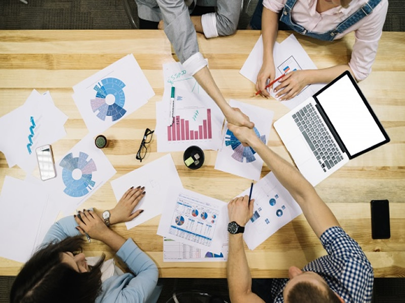 Las 10 profesiones digitales con más futuro y las nuevas formas de trabajo