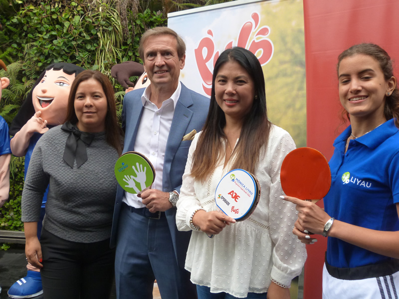 Pulp y Sporade promueven el ping pong en colegios públicos en alianza con la Asociación Mónica Liyau
