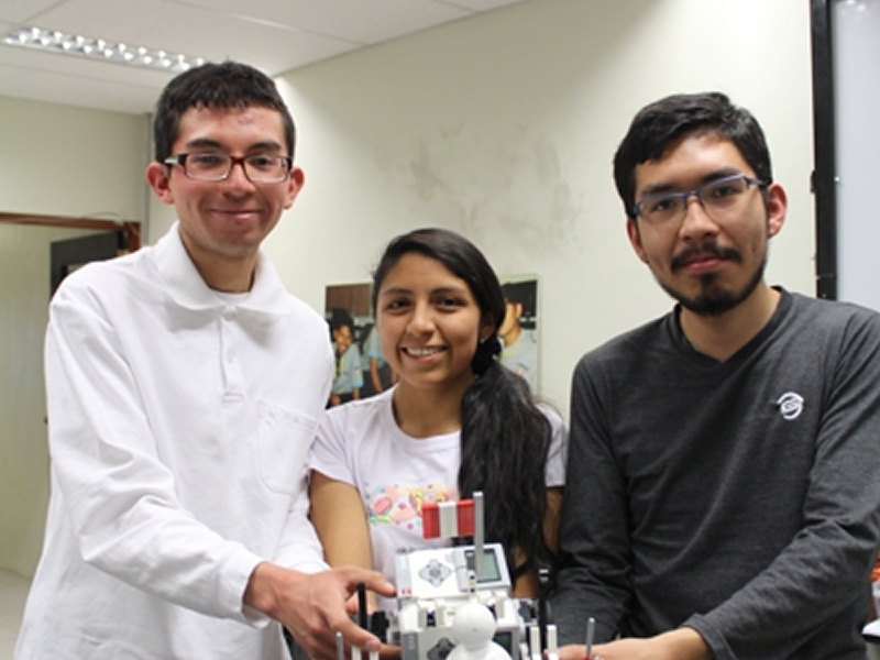 Universidad Católica San Pablo de Arequipa, obtiene Premio Internacional en Robótica